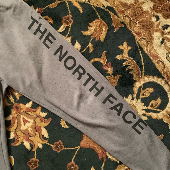 THE NORTH FACE GREY SPELLOUT LOGO UNISEX LOUNGEWEAR JOGGING PANTS - SIZE MEDIUM - Picture 2 of 11